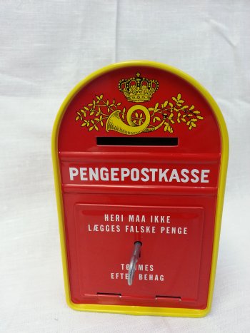 Coin Bank- Danish Mail Box design